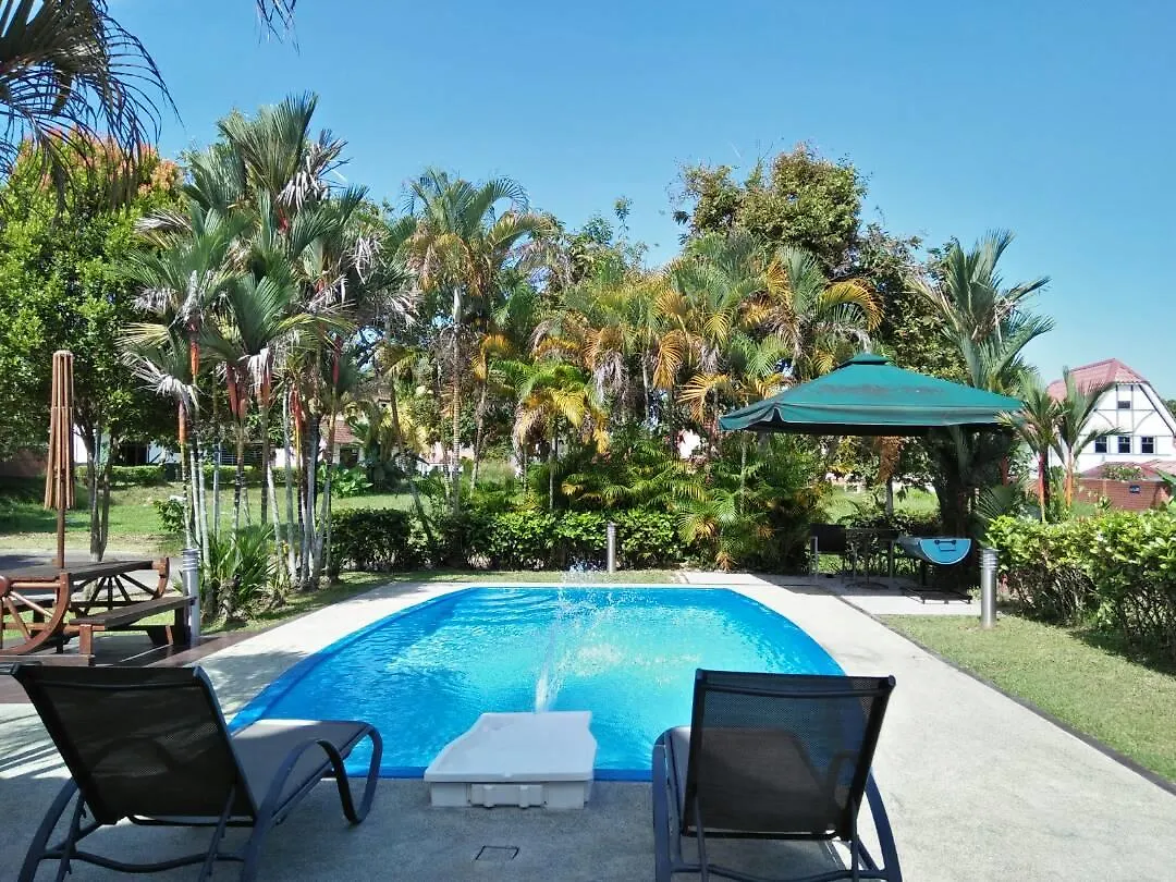 Green Villa Famosa Alor Gajah Malacca 0*,  Malaysia